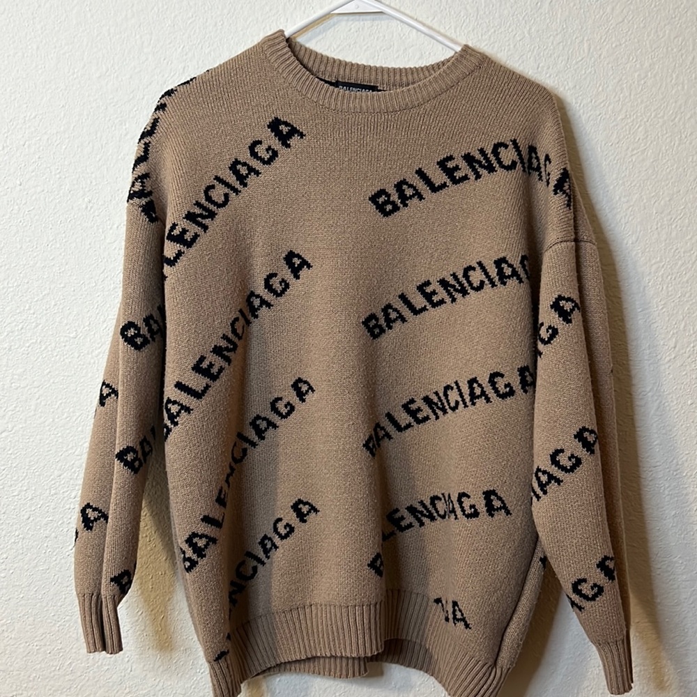 sweatshirt crew neck